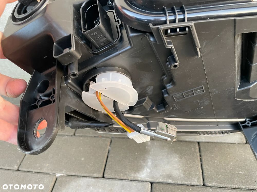 LAMPA PRZEDNIA LEWA AUDI A6 C6 LIFT  2008-2011 - NOWA HELLA BI-XENON - 4