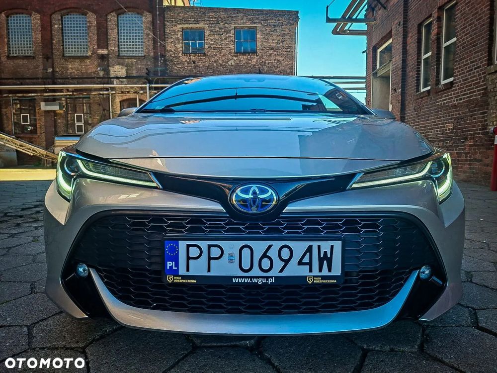 Toyota Corolla - 1
