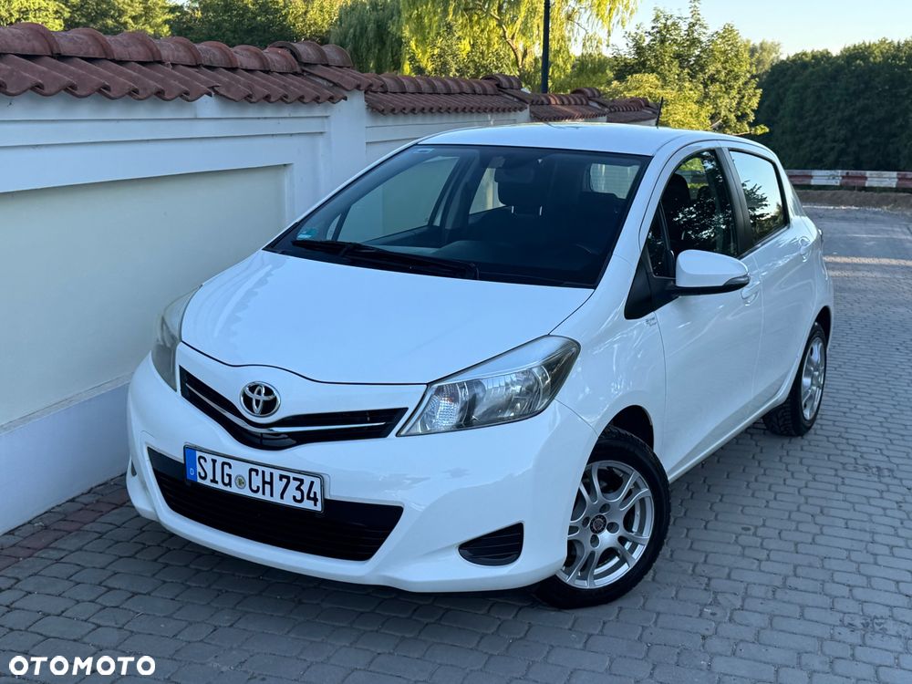 Toyota Yaris - 8