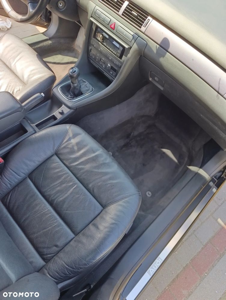 Audi A6 Avant - 9