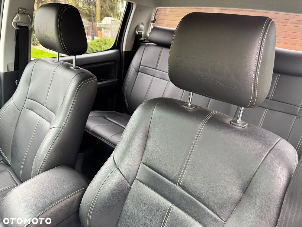 Toyota Hilux 3.0 D-4D SR5 - 5