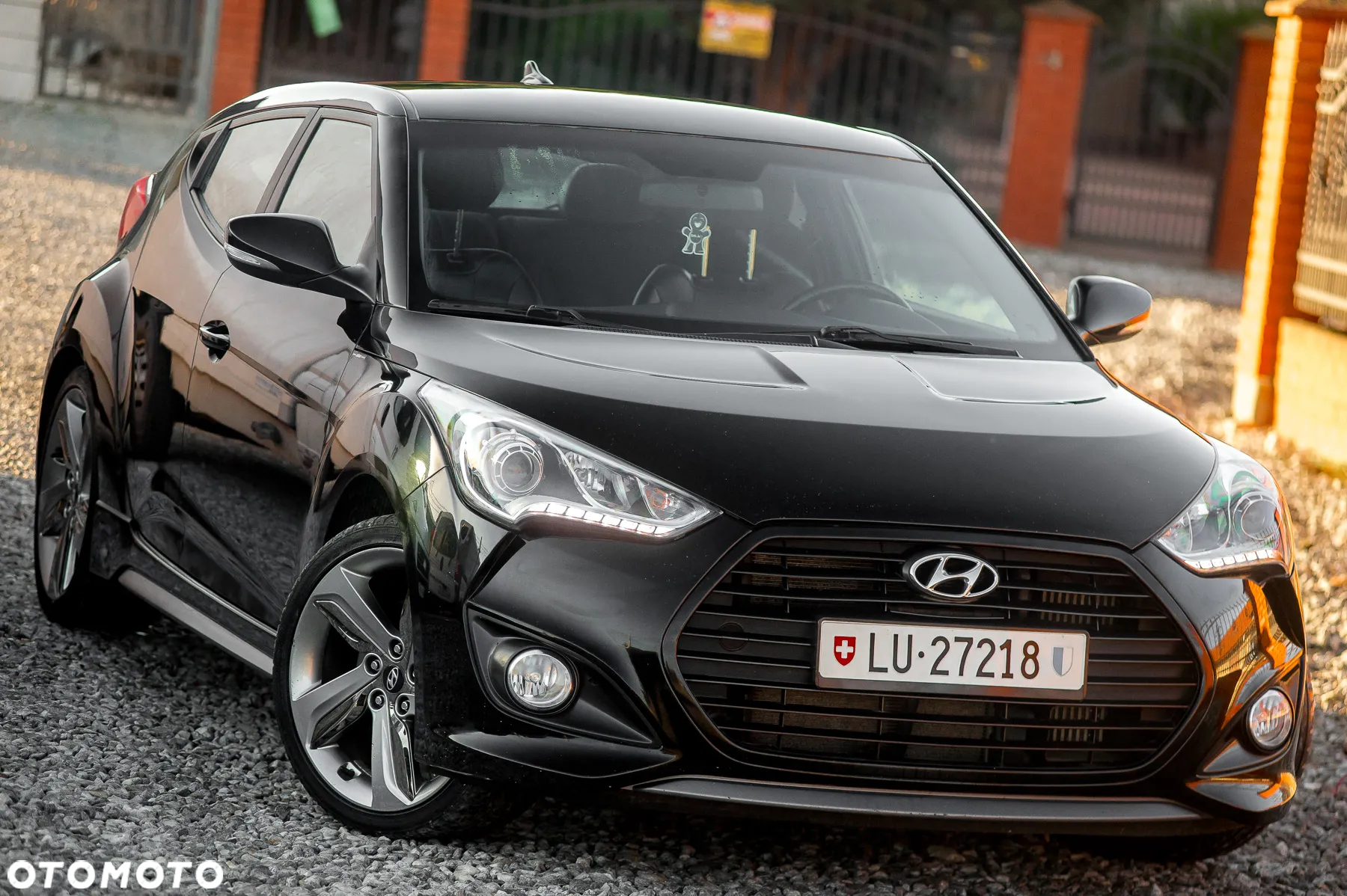 Hyundai Veloster 1.6 Turbo Premium - 3