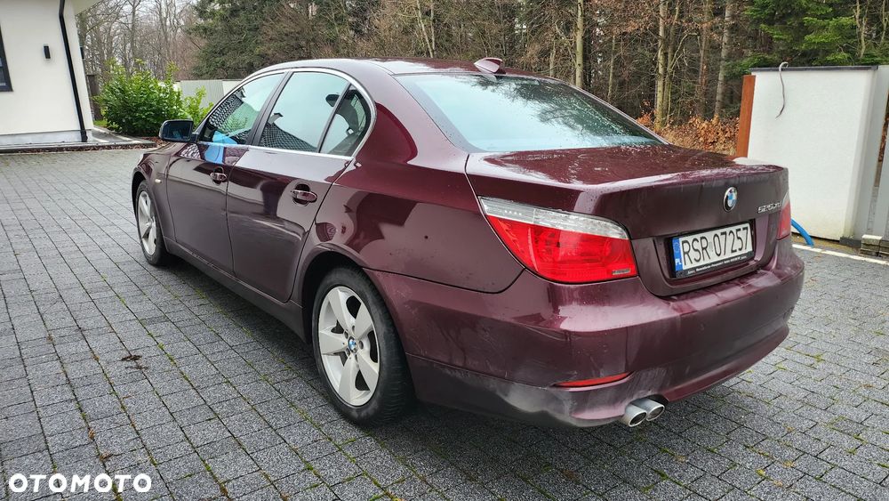 BMW Seria 5 525xd - 4