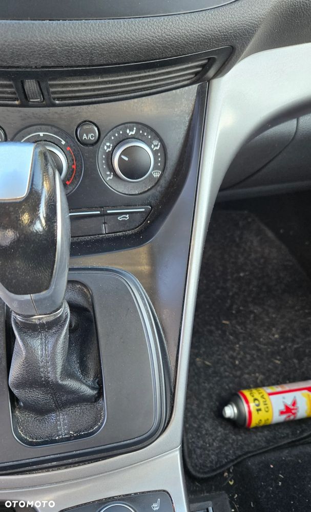 Ford Kuga 2.0 TDCi 4x4 Titanium - 32