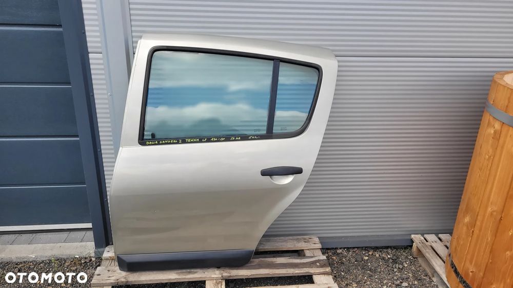 Dacia Sandero I 2009r 5d Drzwi lewy tyl - 3