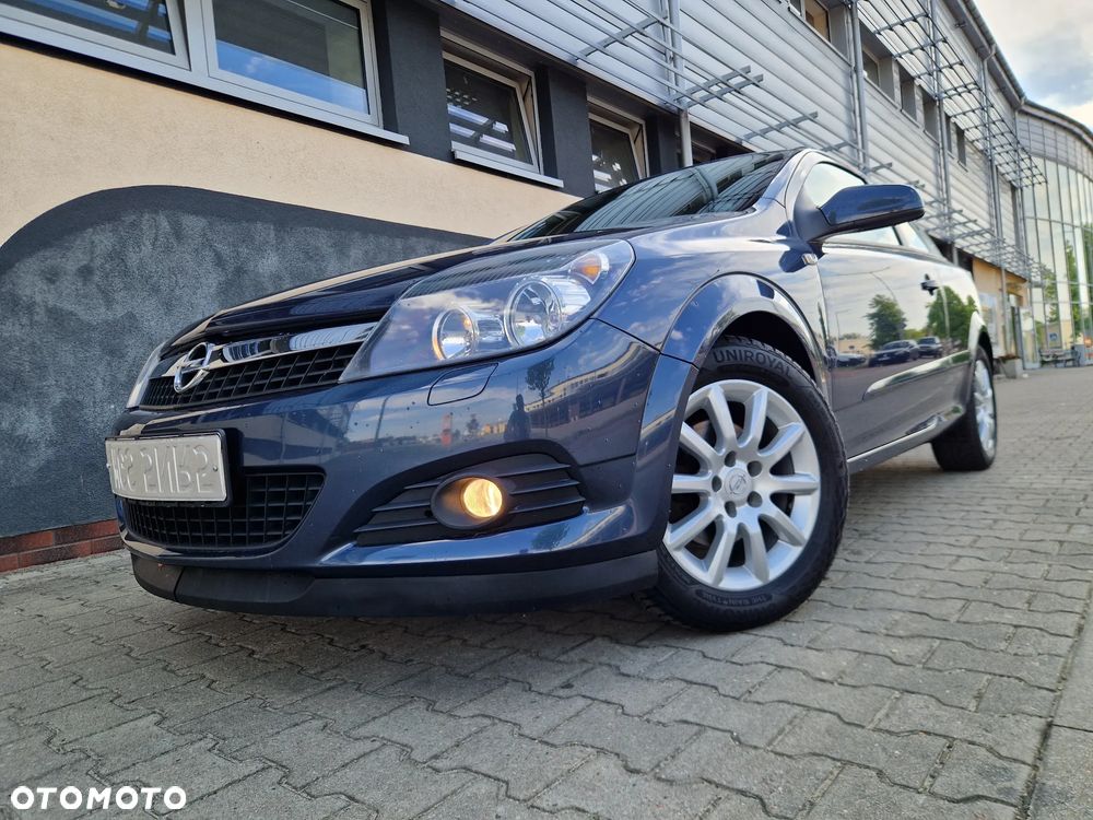 Opel Astra 1.6 Sport - 30