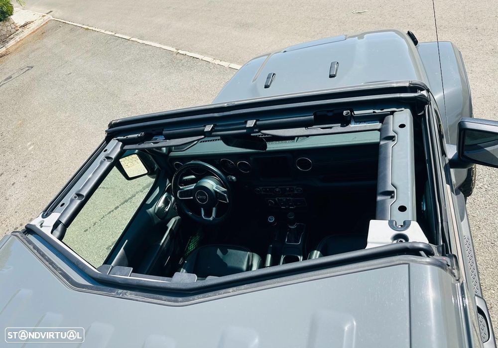 Jeep Gladiator 3.0V6 MultiJet AWD Auto Overland - 9