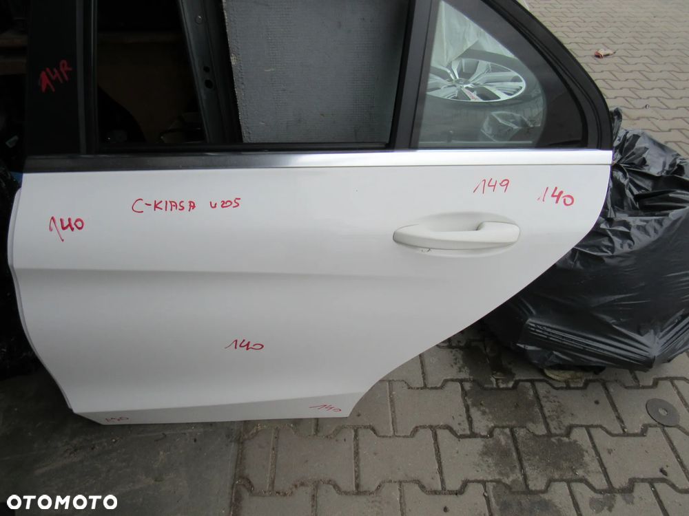 mercedes w205 c klasa tył lewe prawe drzwi sedan149 - 4