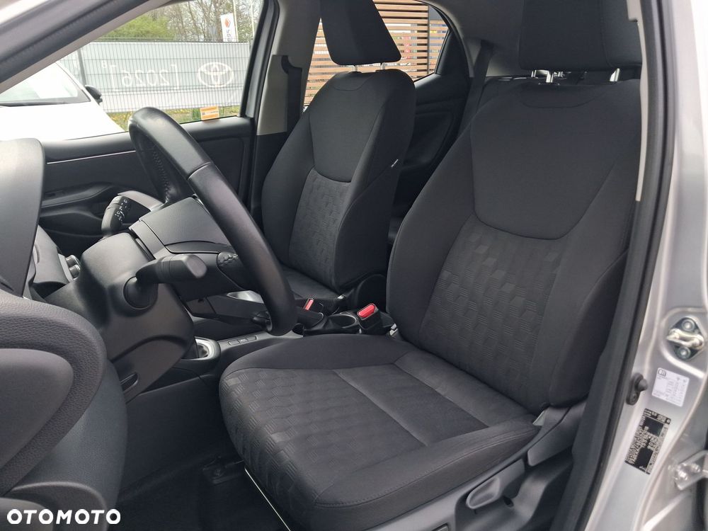 Toyota Yaris 1.5 Comfort - 10