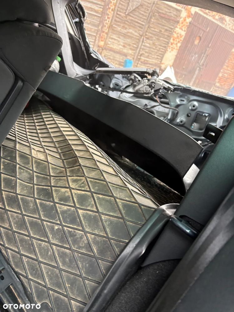 Seat Leon 2.0 TDI FR DSG - 21