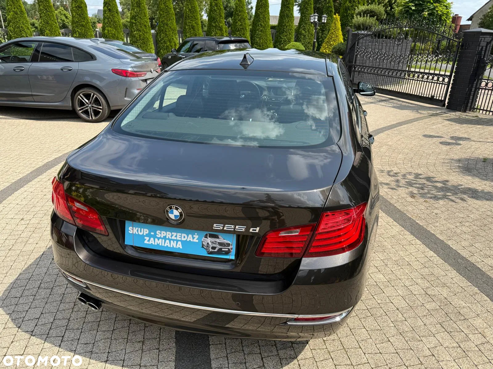BMW Seria 5 525d Sport-Aut Luxury Line - 12