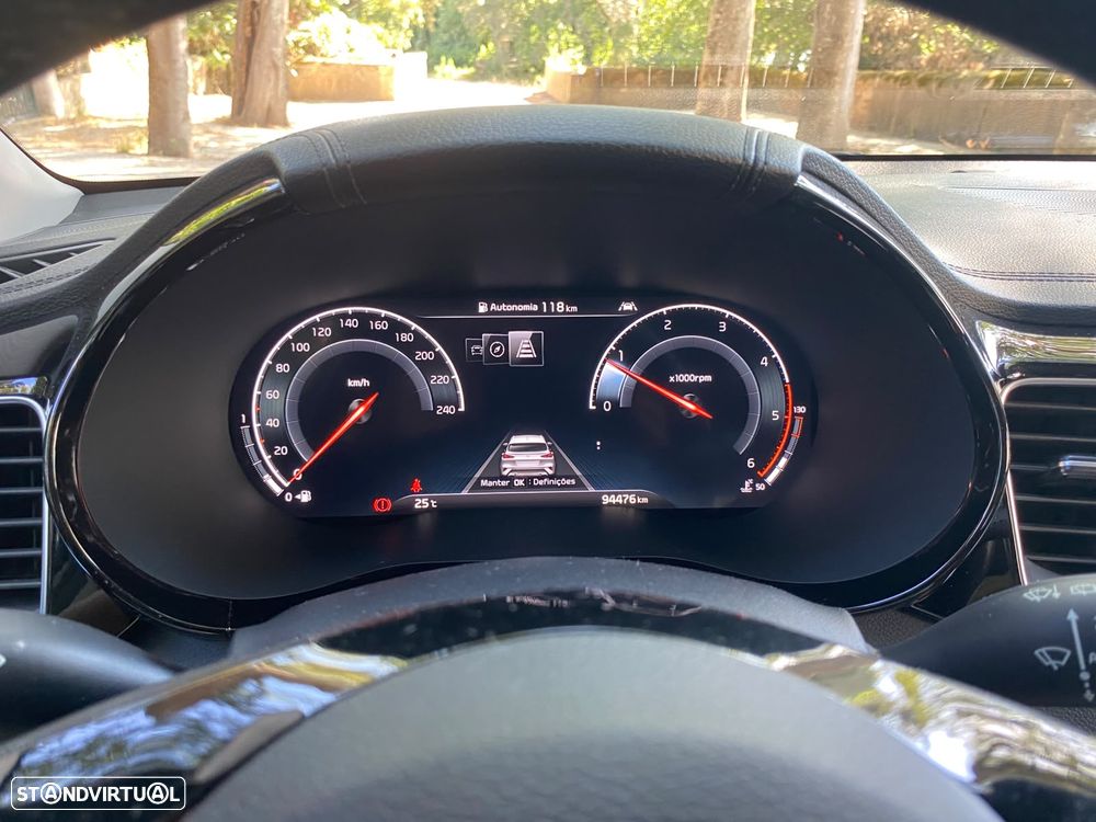 Kia XCeed 1.6 CRDi Tech+SRF - 33