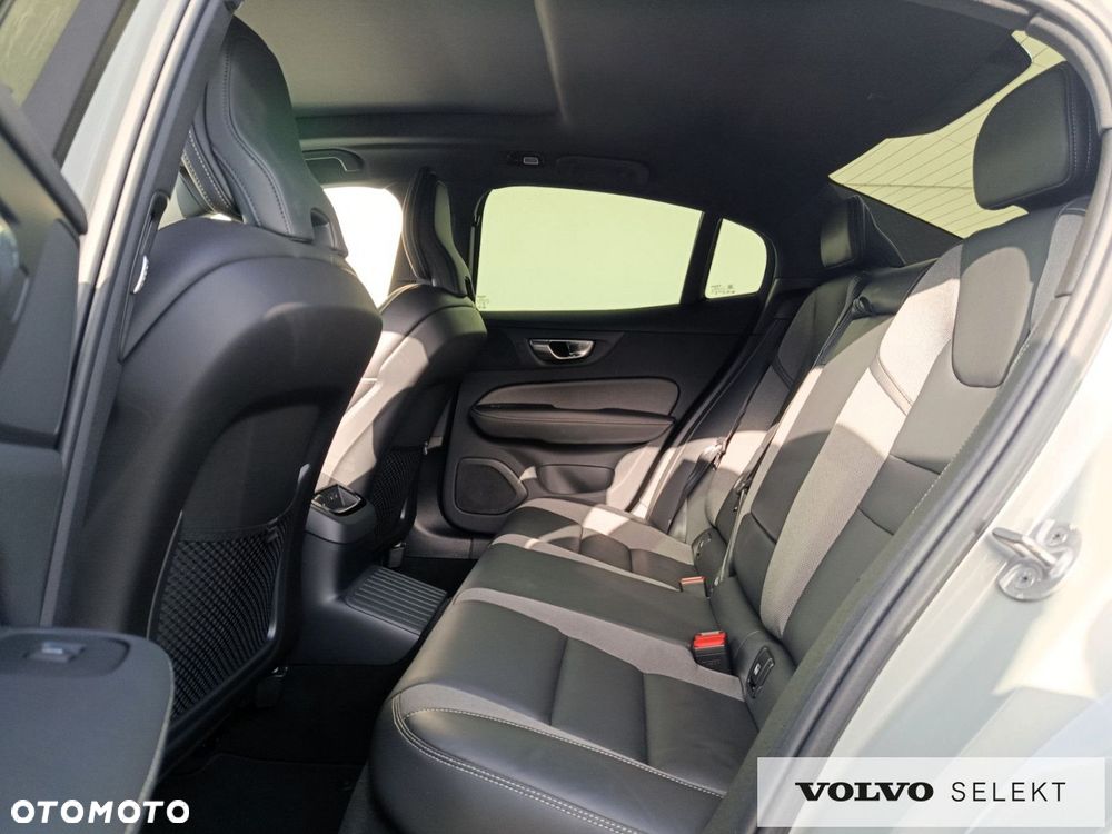 Volvo S60 - 13