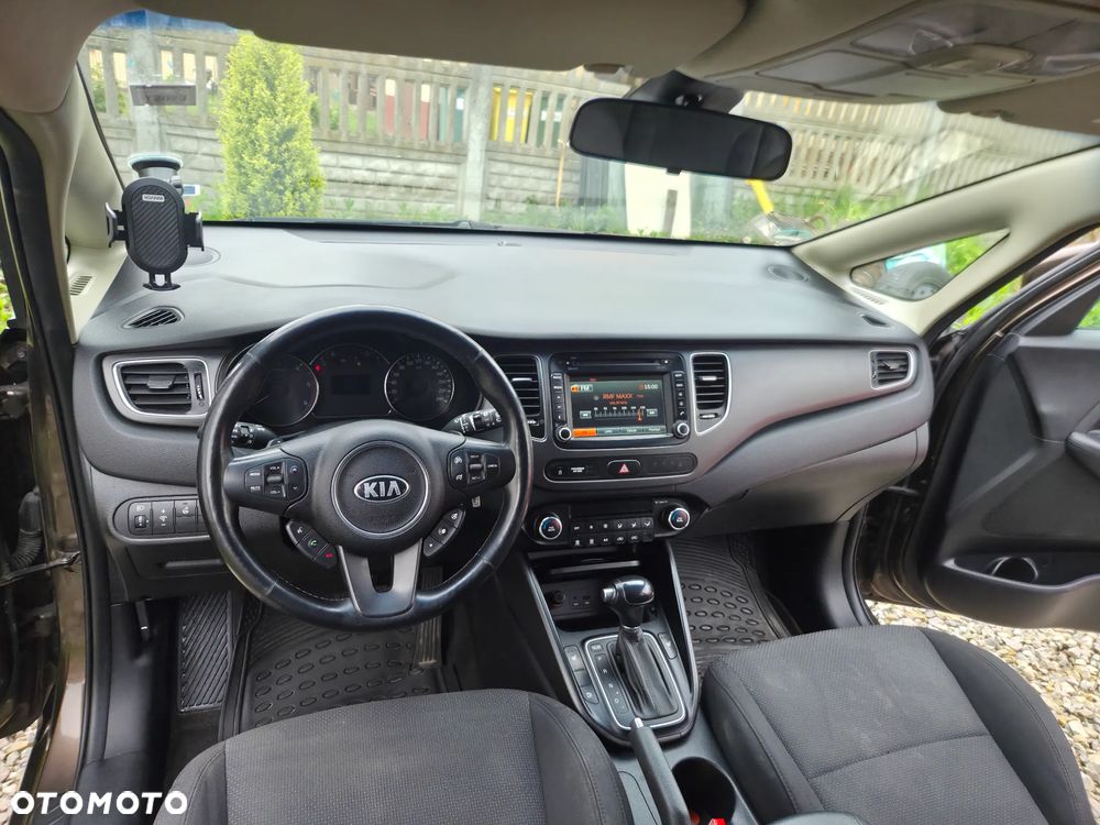 Kia Carens 1.7 CRDi L - 21