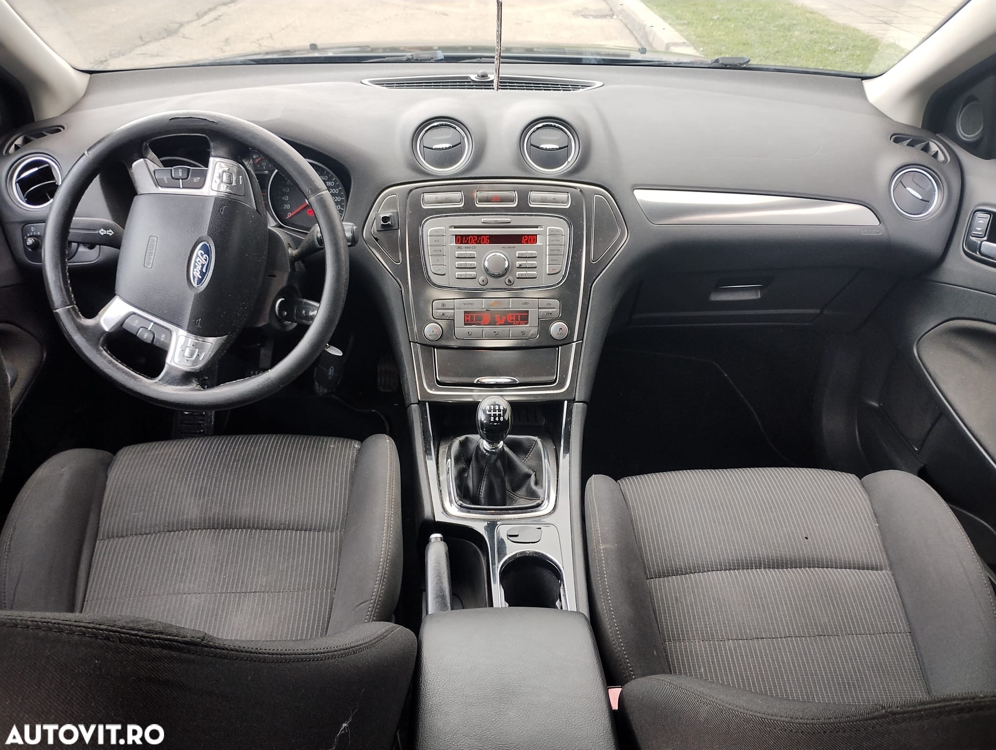 Ford Mondeo 1.8 TDCi Trend - 4