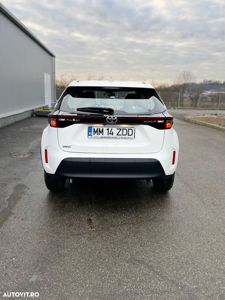 Toyota Yaris 1.5 MT Active - 6