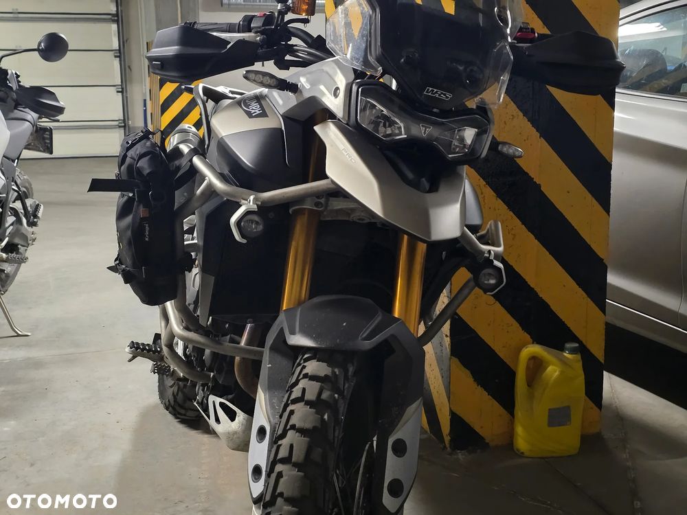 Triumph Tiger - 2