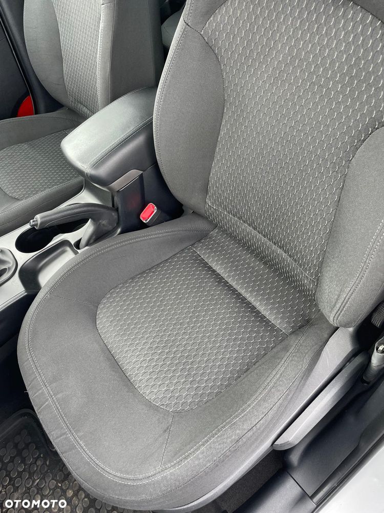 Hyundai ix35 2.0 2WD Style - 20