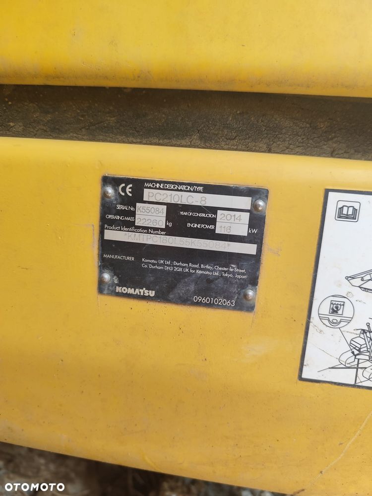 Komatsu PC210 - 8