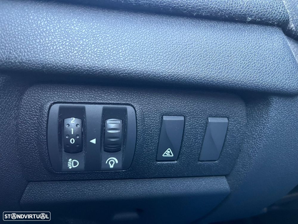 Renault Mégane Sport Tourer 1.5 dCi Dynamique - 19