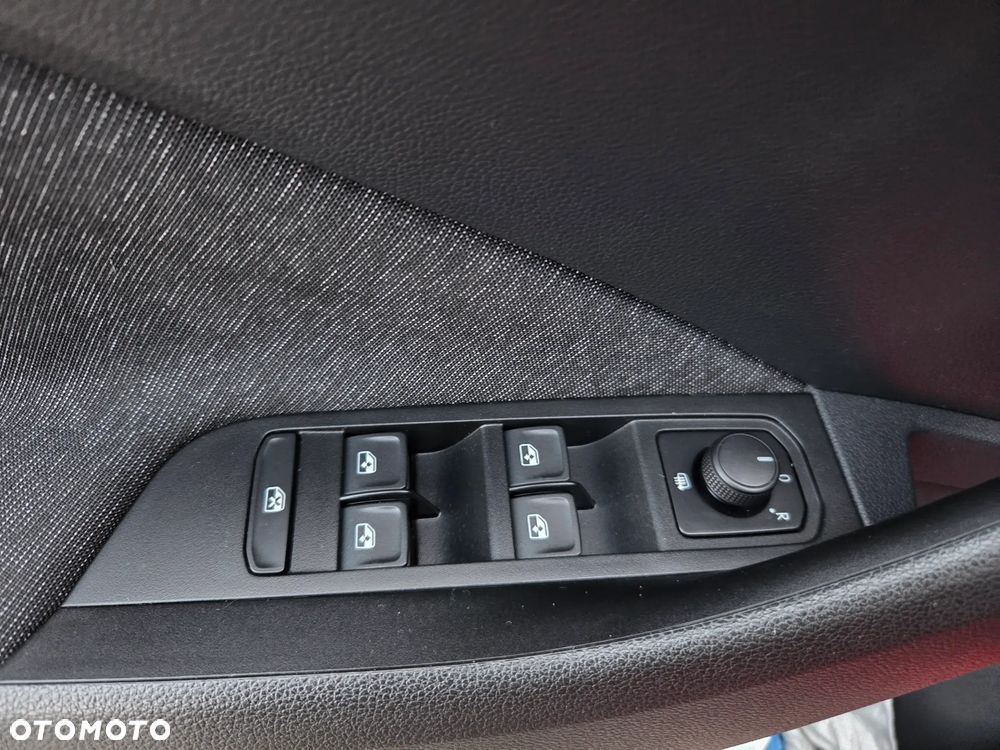 Skoda Kamiq 1.5 TSI DSG Drive - 13