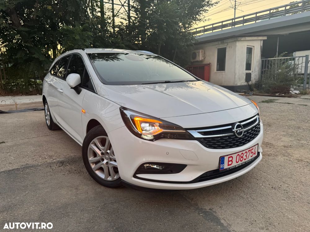 Opel Astra 1.6 D (CDTI) Sports Tourer Innovation - 2