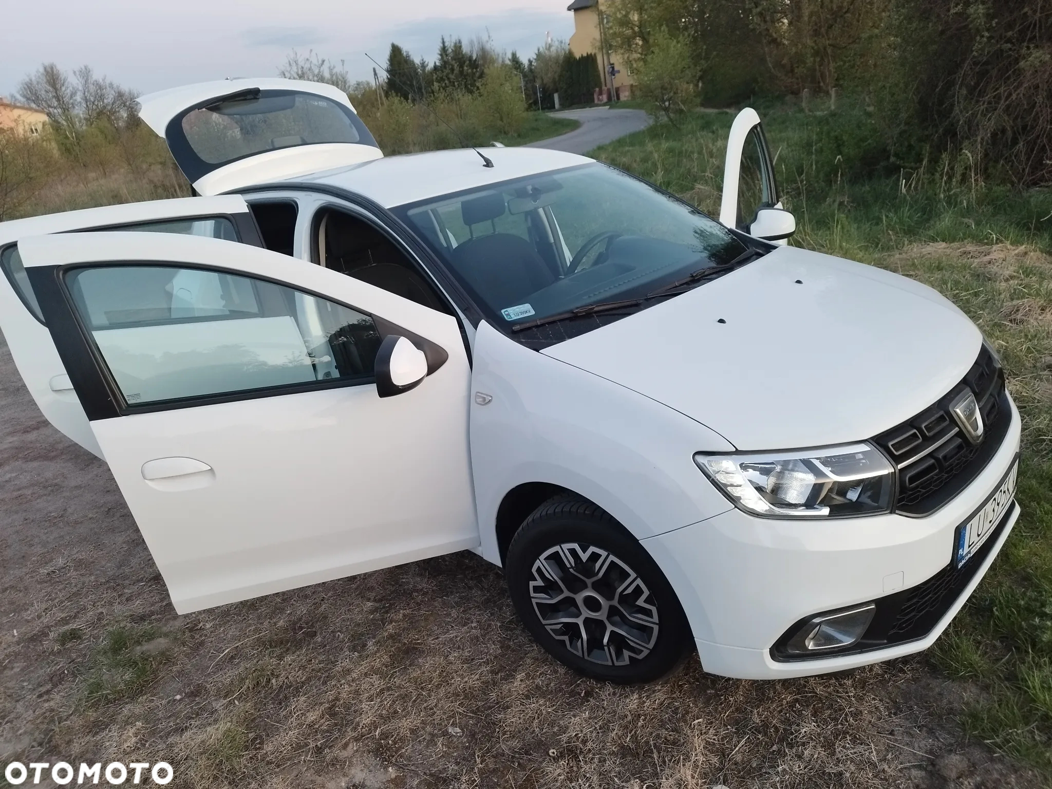 Dacia Sandero - 4