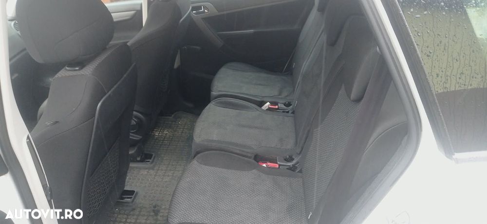 Citroën C4 Picasso 1.6 HDI 1+ - 25