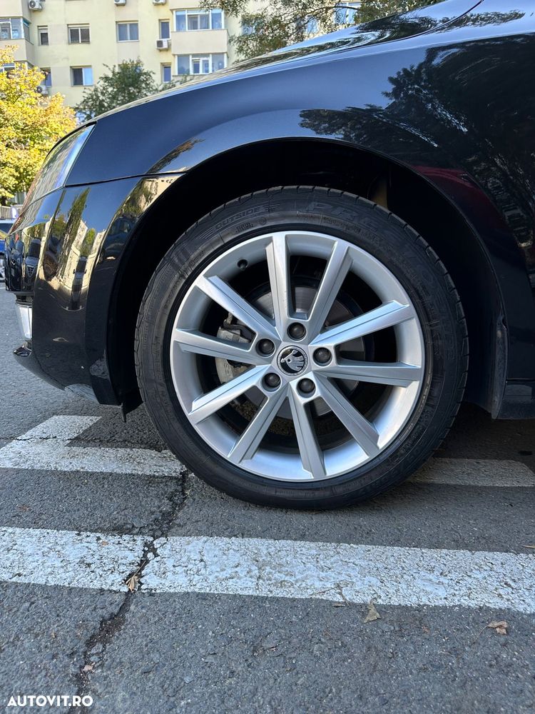 Skoda Octavia - 22