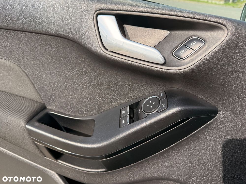 Ford Fiesta 1.0 EcoBoost Titanium EU6 - 33