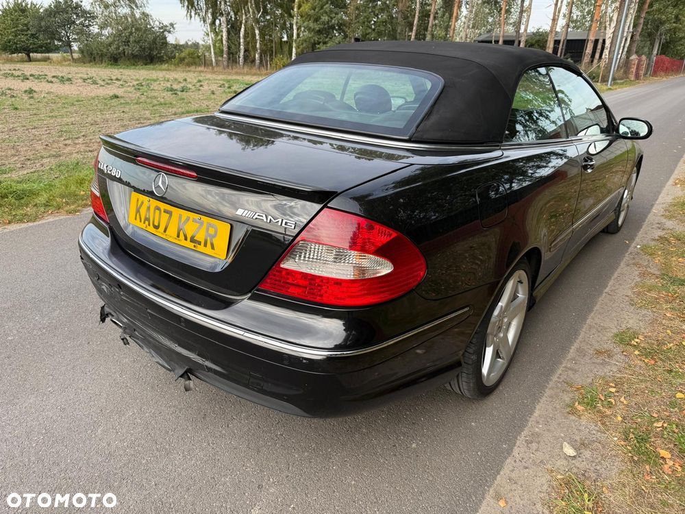 Mercedes-Benz CLK - 19