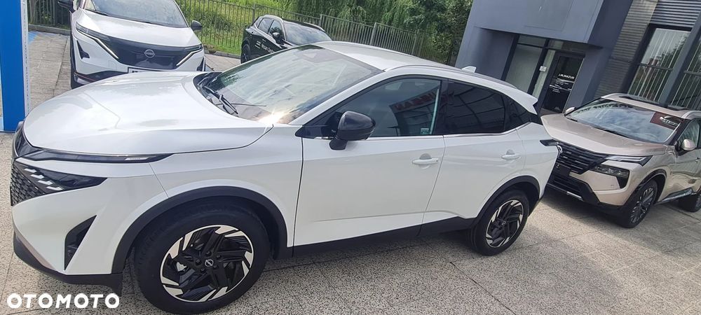 Nissan Qashqai 1.3 DIG-T MHEV N-Connecta Xtronic - 3