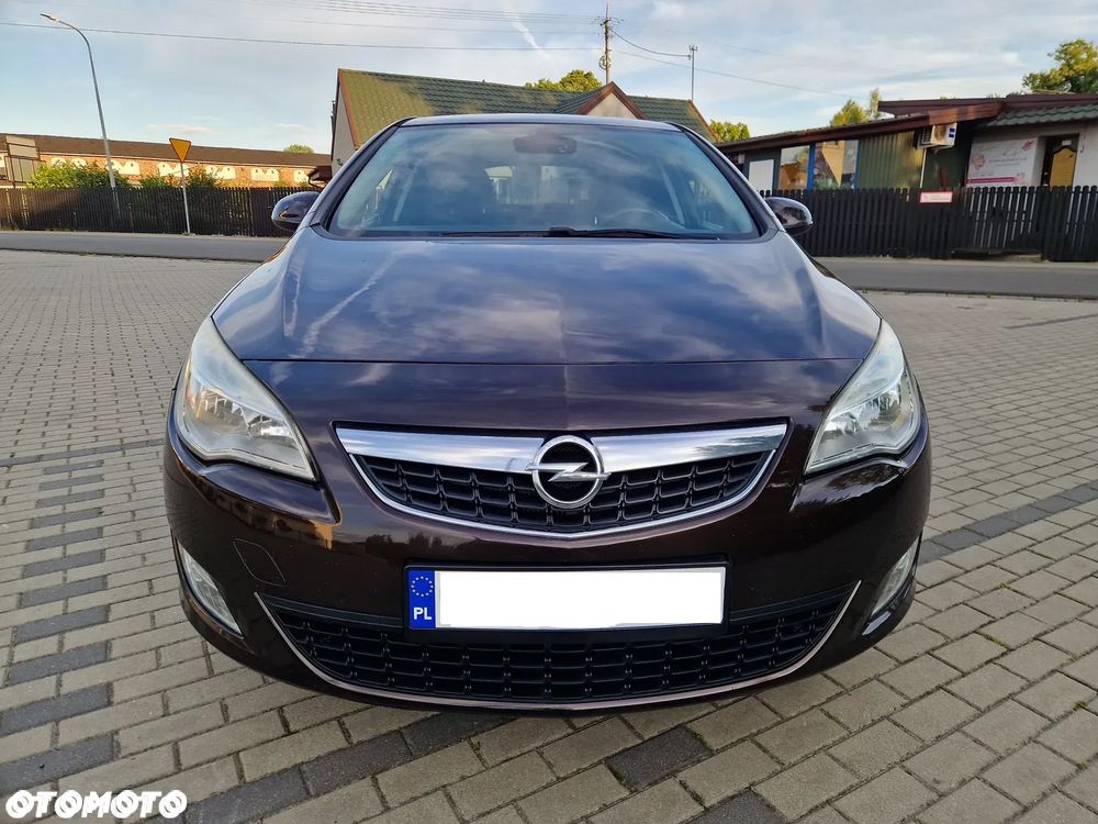 Opel Astra IV 1.4 T Cosmo S&S - 3