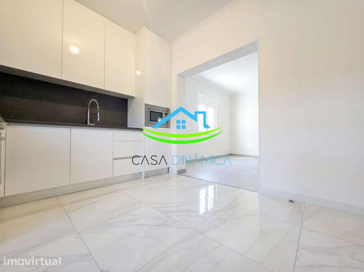 Arrenda-se apartamento T2+1 na Granja do Ulmeiro - Grande imagem: 4/33