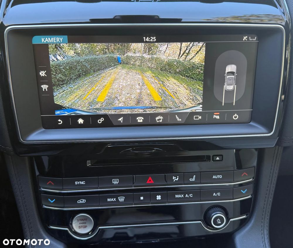Jaguar F-Pace 2.0 i4D AWD Prestige - 14