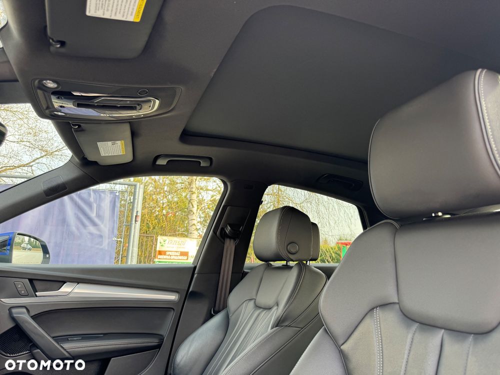 Audi Q5 Sportback - 40