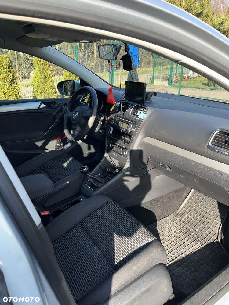 Volkswagen Golf 1.6 Comfortline - 17