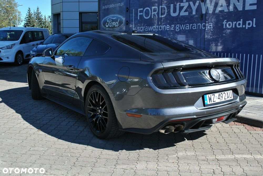 Ford Mustang - 6
