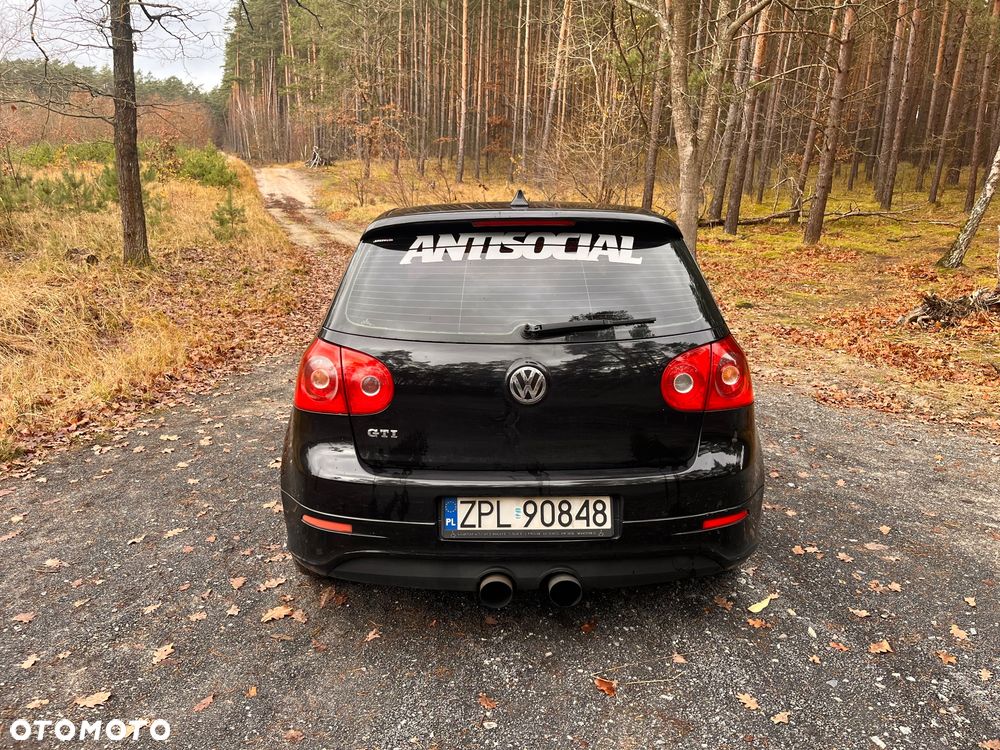 Volkswagen Golf 2.0 GTI - 7