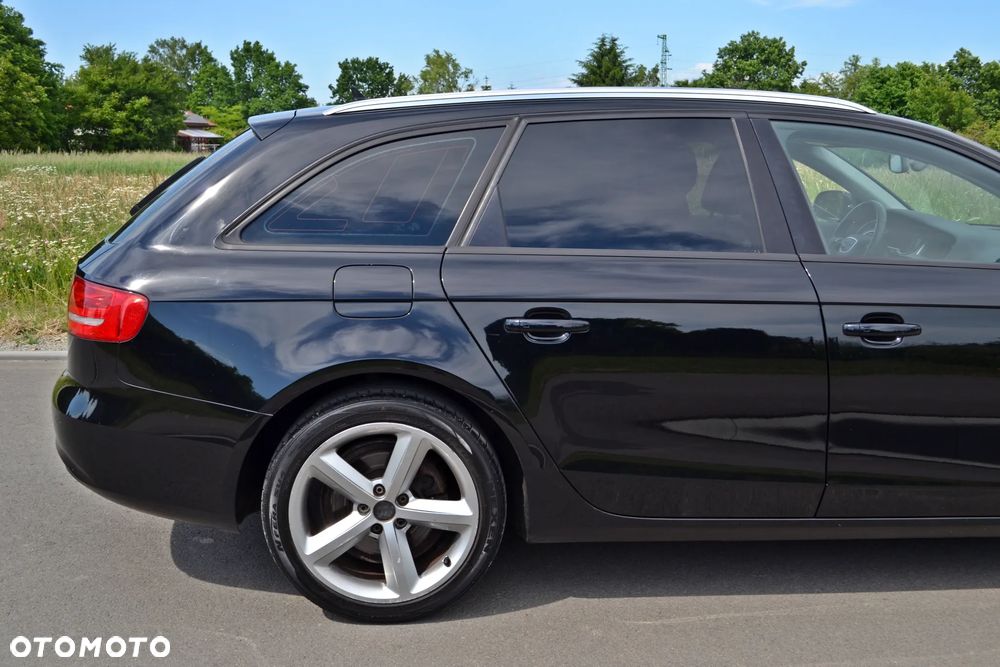 Audi A4 Avant - 9