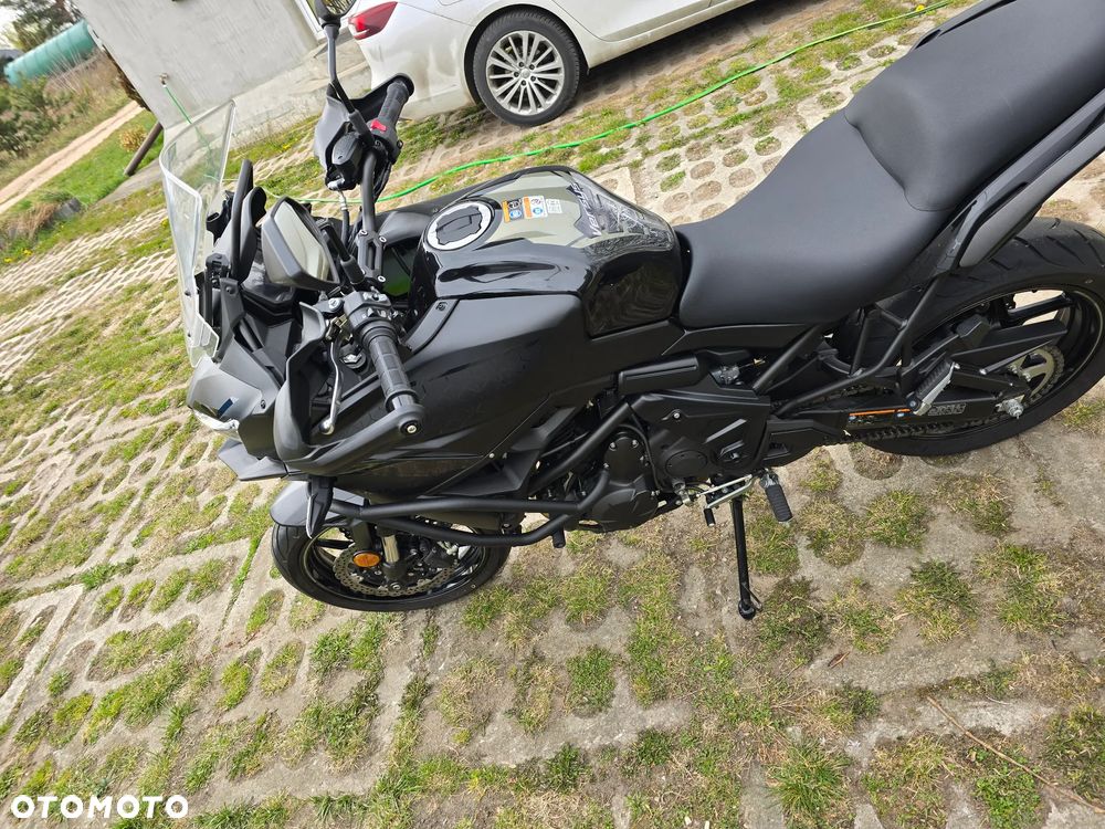 Kawasaki Versys 650 - 14