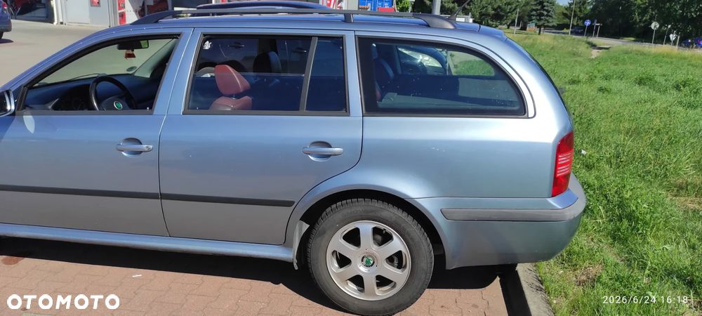 Skoda Octavia 2.0 Elegance - 5