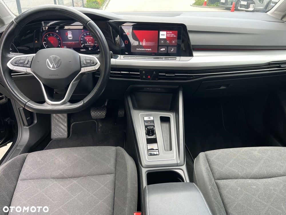 Volkswagen Golf Variant 1.5 eTSI EVO Life DSG - 25
