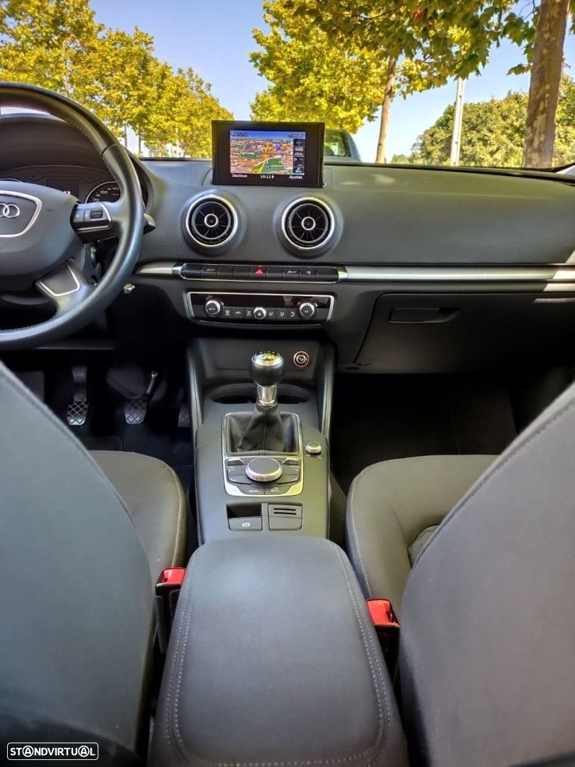 Audi A3 Sportback 1.6 TDI Attraction - 7