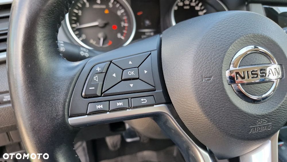 Nissan Qashqai 1.2 DIG-T Acenta EU6 - 26