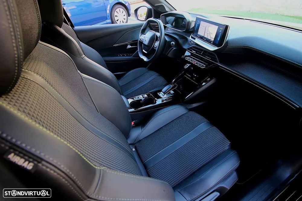 Peugeot e-208 50 kWh GT Line - 26