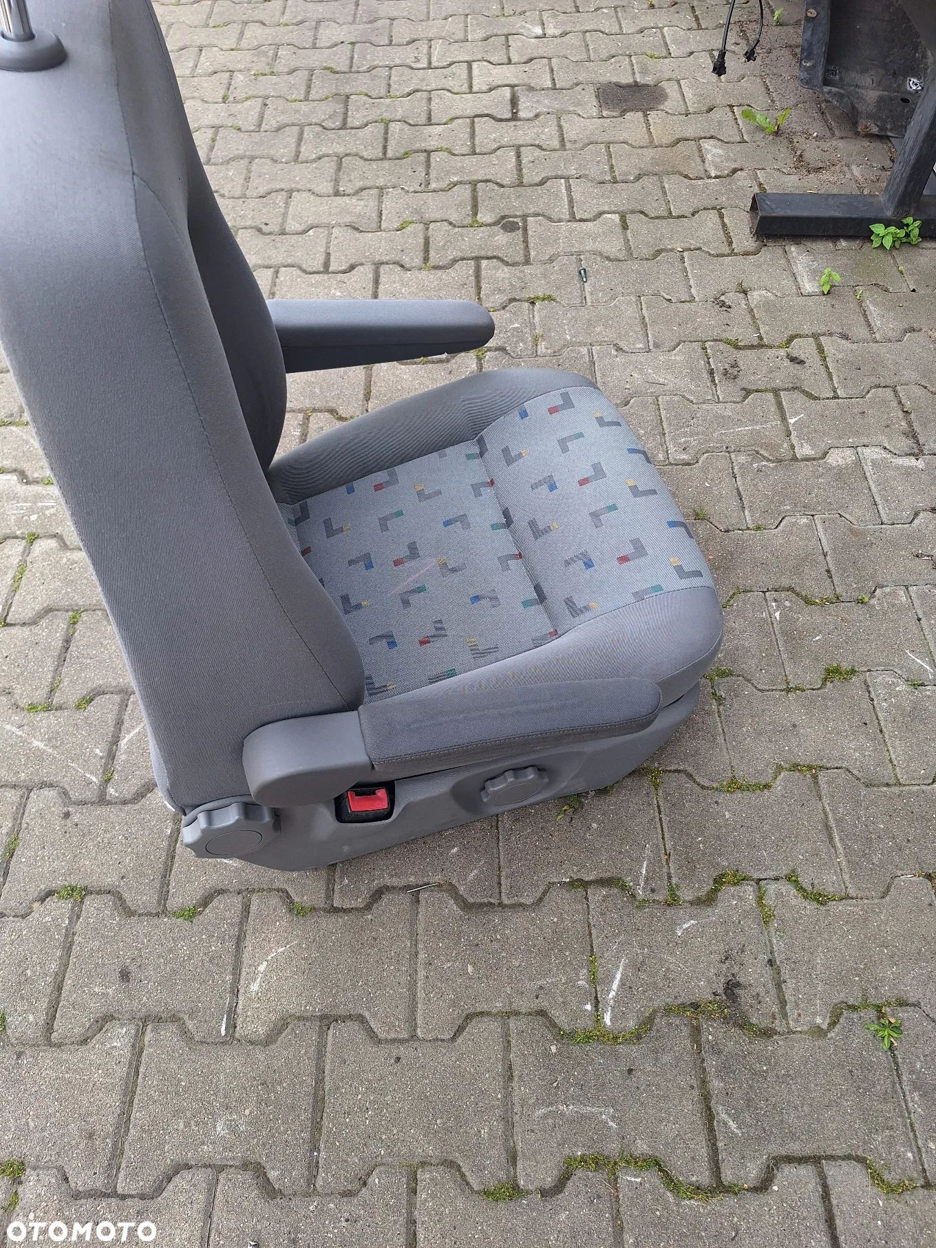 FOTEL LEWY PRZÓD KIEROWCY PODŁOKIETNIKI VW TRANSPORTER T5 CARAVELLE - 3