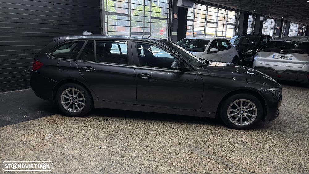 BMW 318 d Line Sport - 10