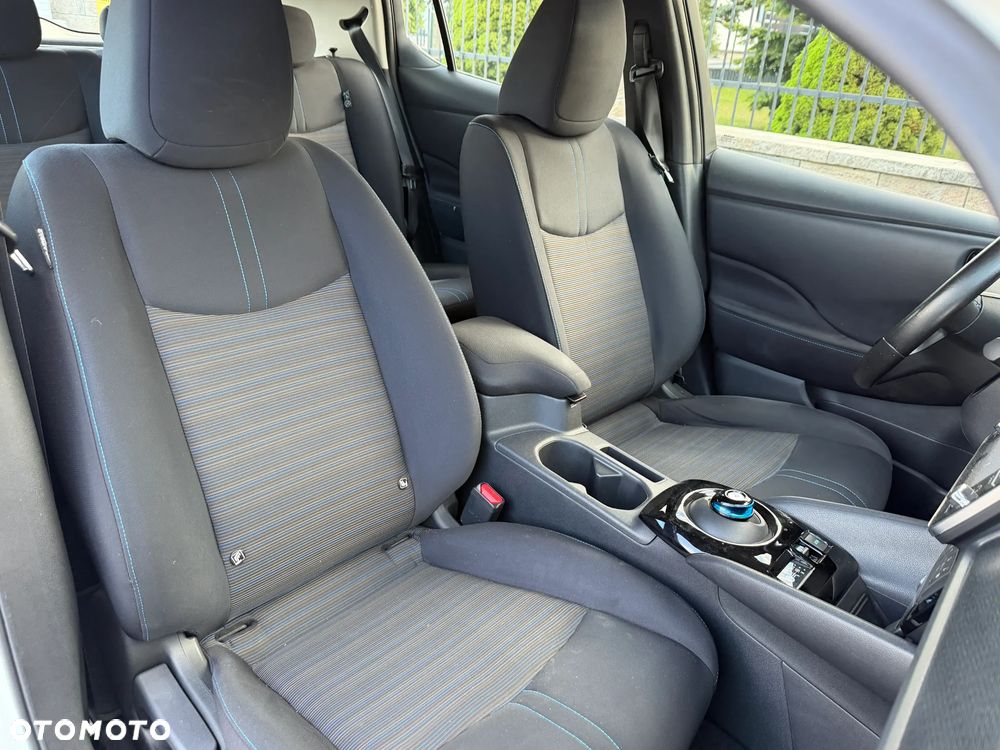 Nissan Leaf 40kWh Tekna - 9