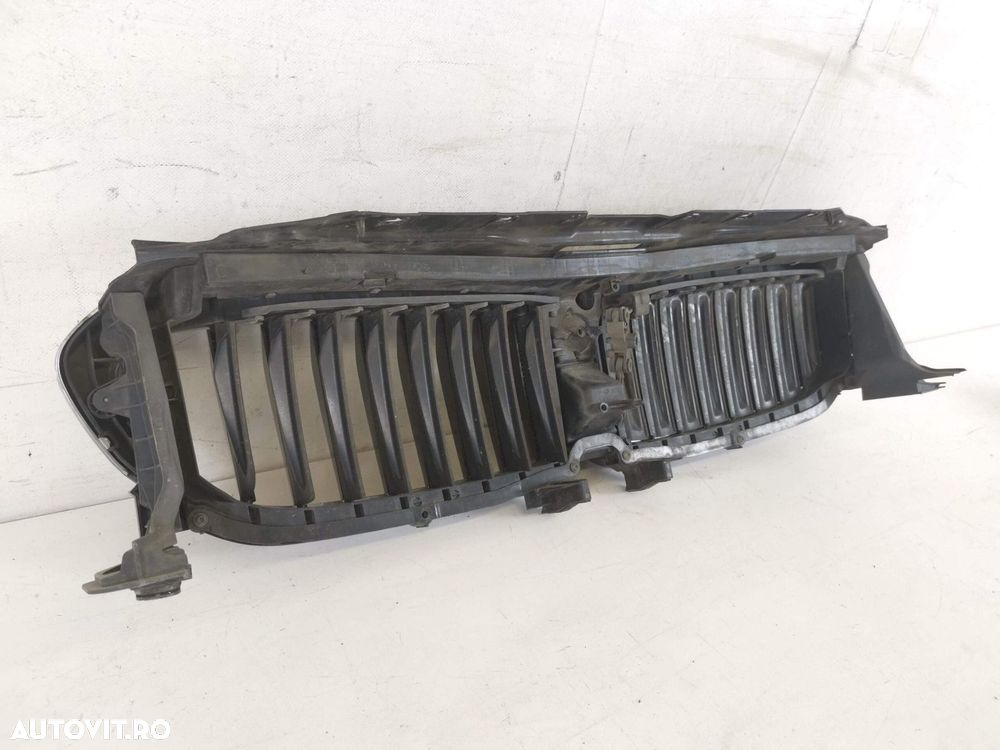 Grila Radiator BMW Seria 5 G30 2016 2017 2018 2019 2020 Originala In S - 6